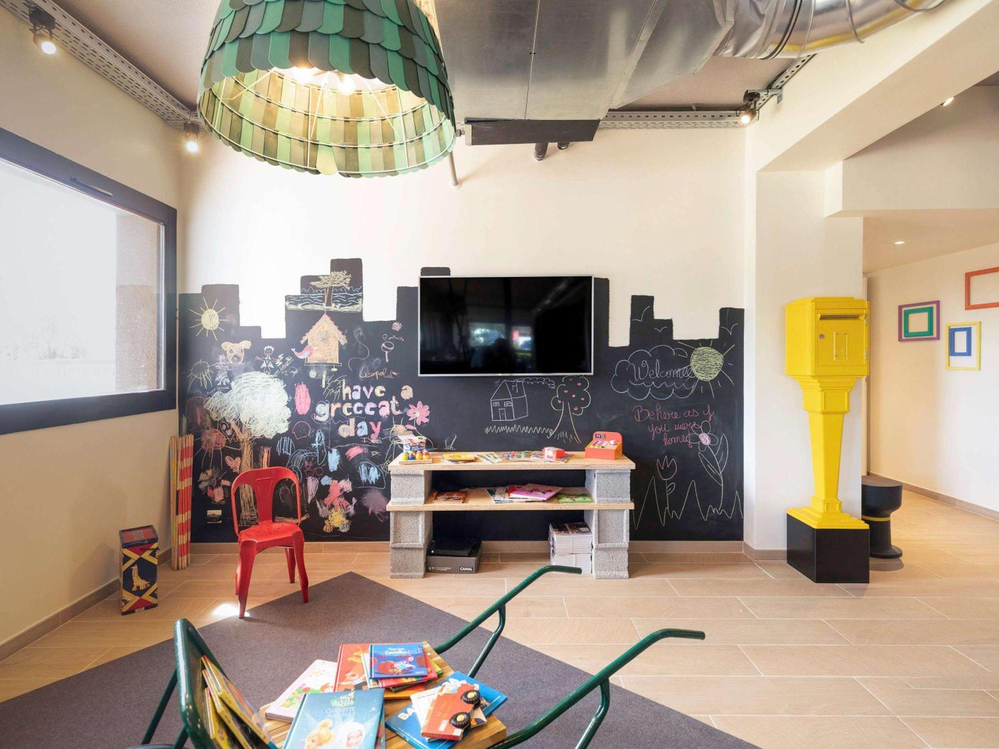 Greet Hotel Beaune Beaune  Ngoại thất bức ảnh