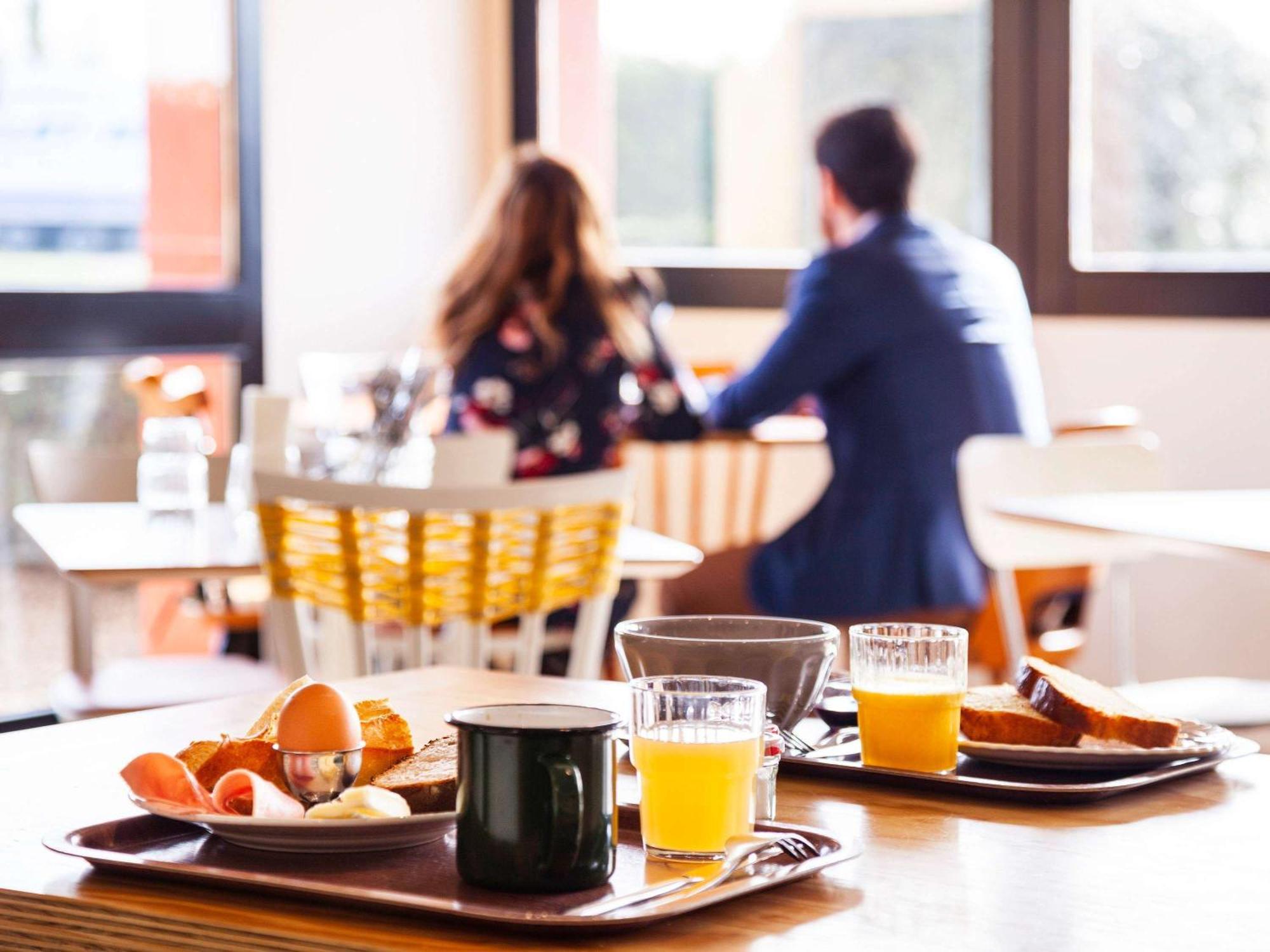 Greet Hotel Beaune Beaune  Ngoại thất bức ảnh